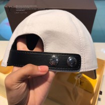 Louis Vuitton 最新太陽花刺繡款原單品質