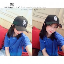 博柏利Burberry火爆單品TB經典格紋棒球帽各大時尚達人明星同款
