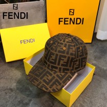 芬迪FENDI 春夏新款同步，法國奢侈品專櫃原單帽子