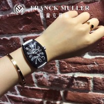 FM 法蘭克穆勒 FranckMuller  酒桶型表殼和誇張的弧度設計 滿足了小女生對FM的熱愛