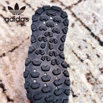 菲董聯名Pharrell Williams x adidas Originals NMD Hu Trail NERD人類系列休閑慢跑鞋-01