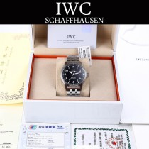 IWC-086-1  IWC萬國 國飛行員系列馬克十八勞倫斯特別版