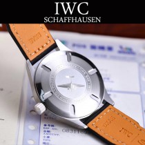 IWC-085-1  IWC萬國 腕國飛行員系列馬克十八勞倫斯特別版