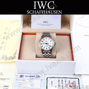 IWC-086  IWC萬國 腕國飛行員系列馬克十八勞倫斯特別版