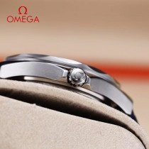 OMEGA-181 鸥米茄海马系列300米潜水腕表