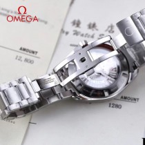 鷗米茄8500機芯海馬系列Aqua Terra 150米腕表-10