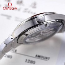 鷗米茄8500機芯海馬系列Aqua Terra 150米腕表-11