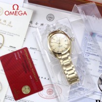 鷗米茄8500機芯海馬系列Aqua Terra 150米腕表-04