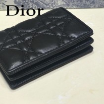 DIOR迪奧 編號0011-04原版皮新款Lady Dior藤格紋漆皮革翻蓋式卡套