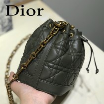 DIOR迪奧 編號1692-01 原版小羊皮Miss DIOR手袋 水桶包