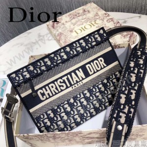 Dior Oblique刺绣帆布手拿包