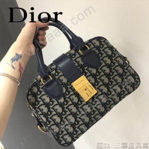 DIOR  型號M8613A-03迪奧 Obique標誌性帆布保齡球包