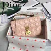 DIOR迪奧原版皮新款DIORADDICT藤格紋小羊皮翻蓋式手提包-08