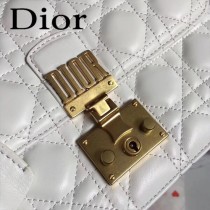 DIOR迪奧原版皮新款DIORADDICT藤格紋小羊皮翻蓋式手提包-05