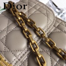 DIOR迪奧原版皮新款DIORADDICT藤格紋小羊皮翻蓋式手提包-07