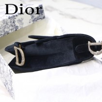 DIOR迪奧原版皮Saddle 天鵝絨系列 絲絨馬鞍包-01