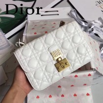 DIOR迪奧原版皮新款DIORADDICT藤格紋小羊皮翻蓋式手提包-05