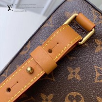 M44754 新款吳亦凡同款原版皮  Soft Trunk 大號郵差包