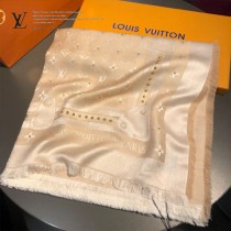 LV最新 STUDDY DENIM MONOGRAM披肩 三色