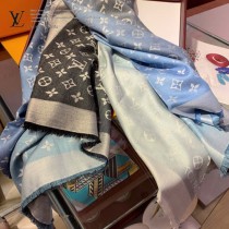 LV 新限量幻彩披肩圍巾
