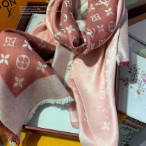 LV 新限量幻彩披肩圍巾