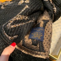 LV最新歐根紗提花毛線圍巾