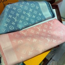 LV 新限量幻彩披肩圍巾