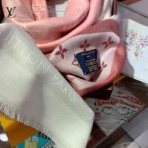 LV 新限量幻彩披肩圍巾