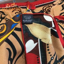 HERMES愛馬仕絲羊絨方巾