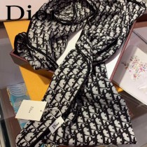 Dior迪奧頂級真絲羊絨方巾