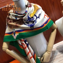 HERMES愛馬仕絲羊絨方巾