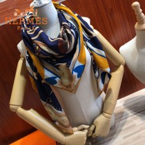 HERMES愛馬仕絲羊絨方巾