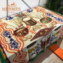 HERMES愛馬仕絲羊絨方巾