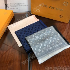 LV新款  Telling Monogram絲羊毛長圍巾