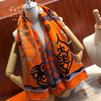 HERMES愛馬仕絲羊絨方巾