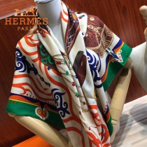 HERMES愛馬仕絲羊絨方巾