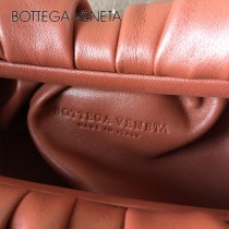 BV 6695 原單Bottega venet͎a͎最新款牛角包