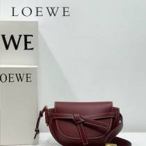 LOEWE 031-5  LOEWE 羅意威   gate Bumbag 馬鞍腰包胸包
