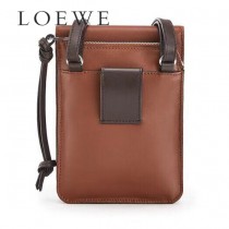 LOEWE 030 LOEWE 羅意威  gusset flat crossbody bag系列男裝包