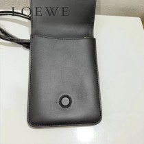 LOEWE 030-2 LOEWE 羅意威  gusset flat crossbody bag系列男裝包