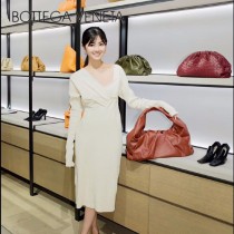 BV 6695 原單Bottega venet͎a͎最新款牛角包