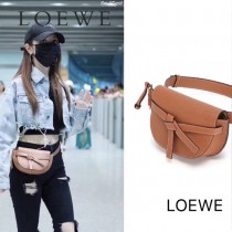 LOEWE 031-6  LOEWE 羅意威   gate Bumbag 馬鞍腰包胸包