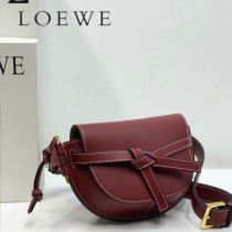 LOEWE 031-5  LOEWE 羅意威   gate Bumbag 馬鞍腰包胸包