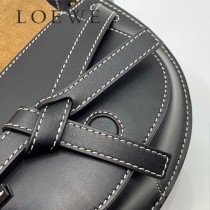 LOEWE 031  LOEWE 羅意威   gate Bumbag 馬鞍腰包胸包