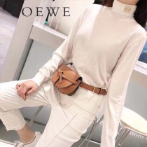 LOEWE 031-6  LOEWE 羅意威   gate Bumbag 馬鞍腰包胸包