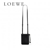 LOEWE 030-2 LOEWE 羅意威  gusset flat crossbody bag系列男裝包