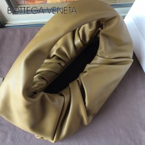 BV 6695-05 原單Bottega venet͎a͎最新款牛角包