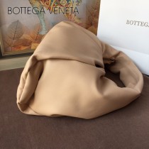 BV 6695-04 原單Bottega venet͎a͎最新款牛角包