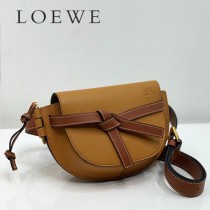 LOEWE 031-4  LOEWE 羅意威   gate Bumbag 馬鞍腰包胸包
