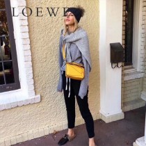 LOEWE 033 LOEWE 羅意威 puzzle mini原單拼接包